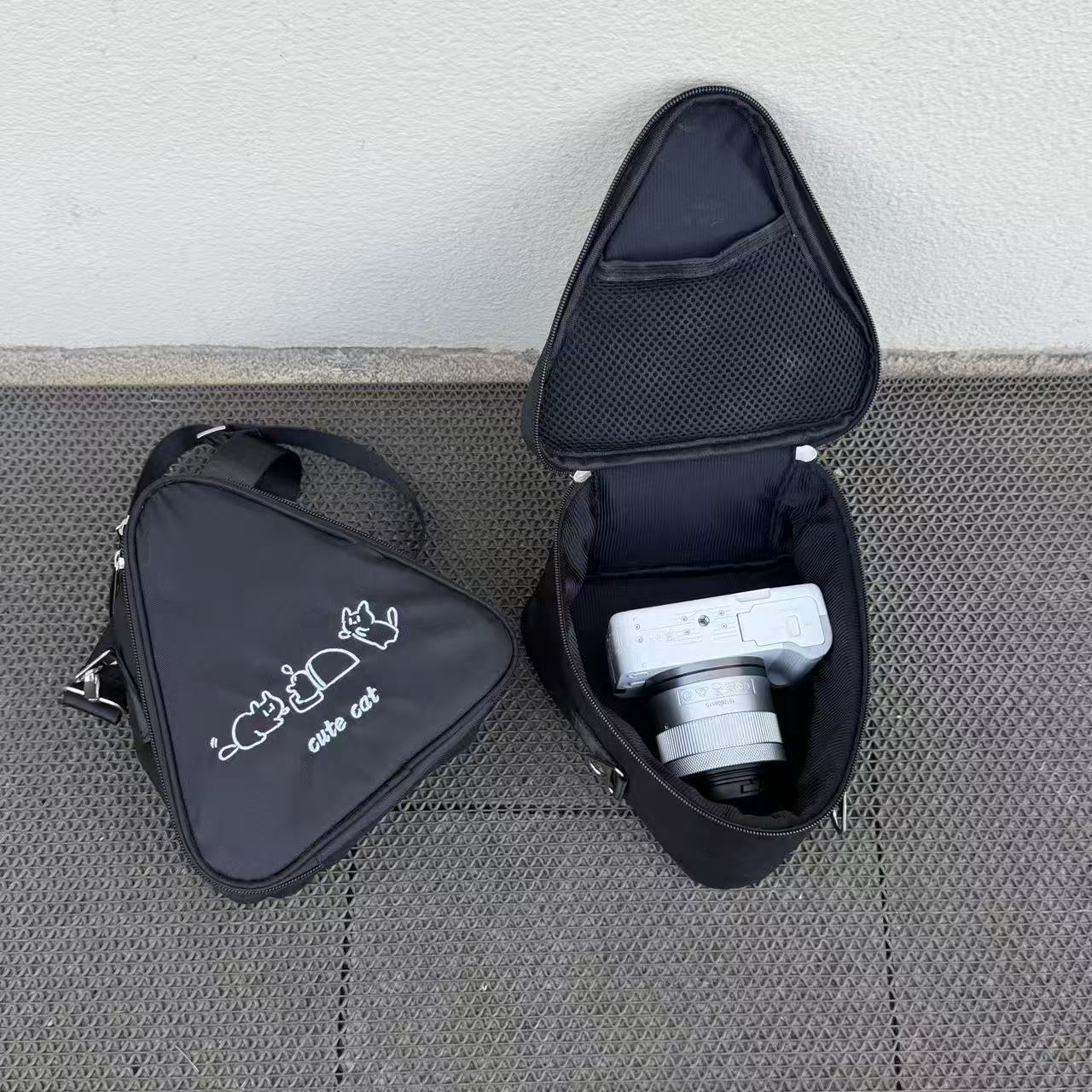 Embroidery Hoop Square - Cute Cartoon High-Appearance Triangle Camera Bag,Portable