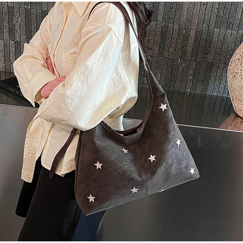 Star Patterned Suede Shoulder  - đánh giá và giá Embroidery Motif