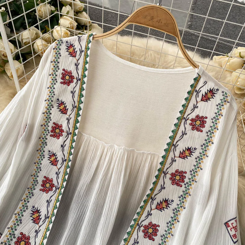Summer Women's Shirt Bohemian  - đánh giá và giá Embroidery Cardigan