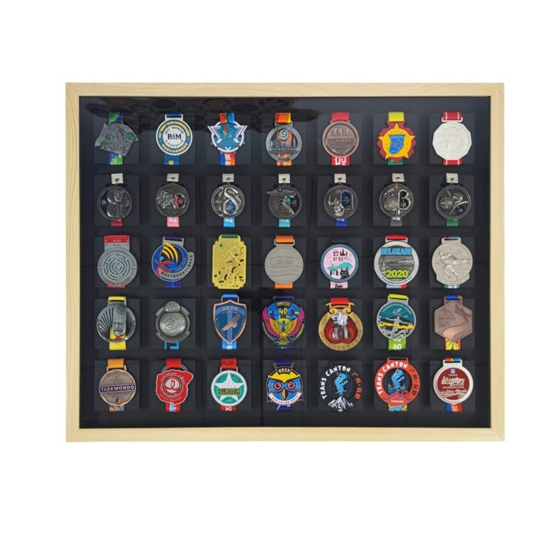 Marathon Medal Display Stand S - đánh giá và giá Frame Display Wood
