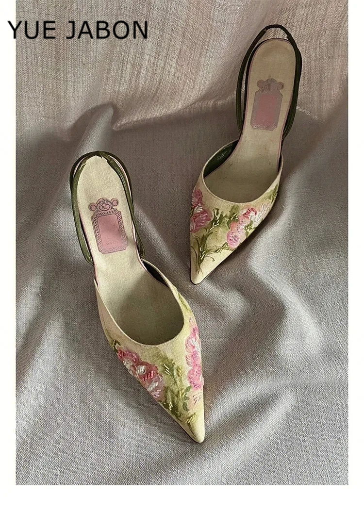 2025 Pointed Embroidered Women - đánh giá và giá Embroidery Flat Shoes