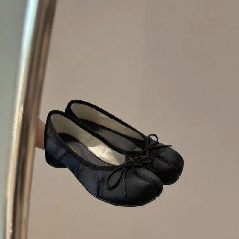 Sweet Bow Women's Spring 2026  - đánh giá và giá Embroidery Flat Shoes