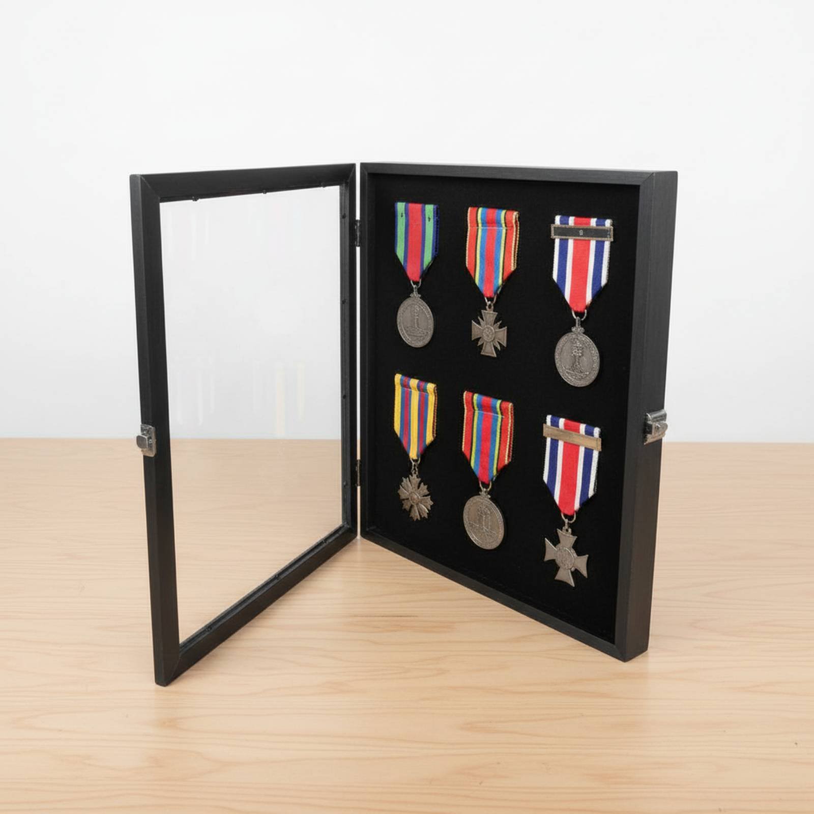 Badge Display Frame Transparen - đánh giá và giá Frame Display Wood